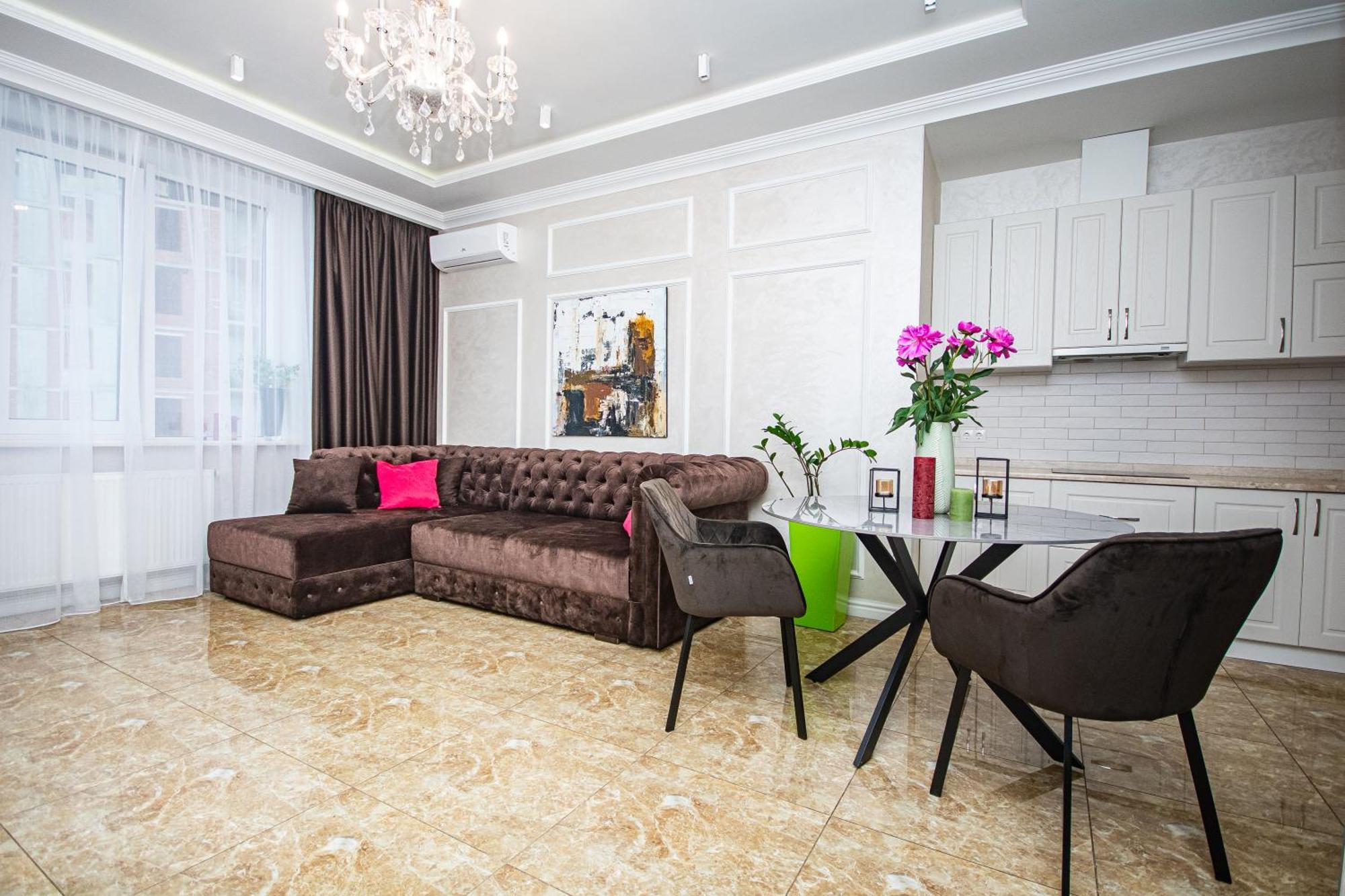Luxury For Business & Pleasure Royal 2 Kyiv