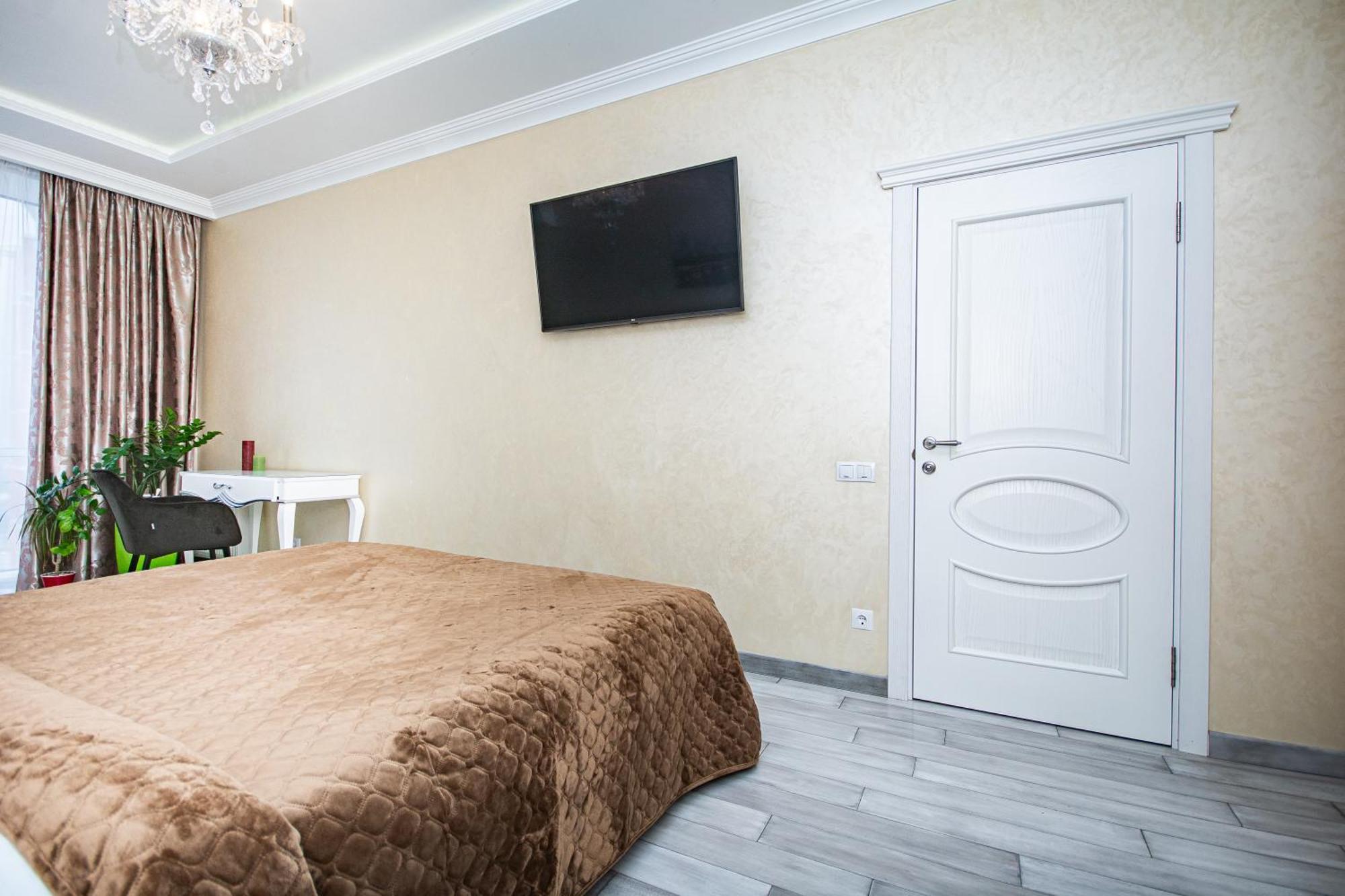 Luxury For Business & Pleasure Royal 2 Apartment